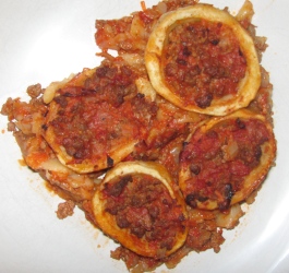 Stuffed potatoes with minced beef